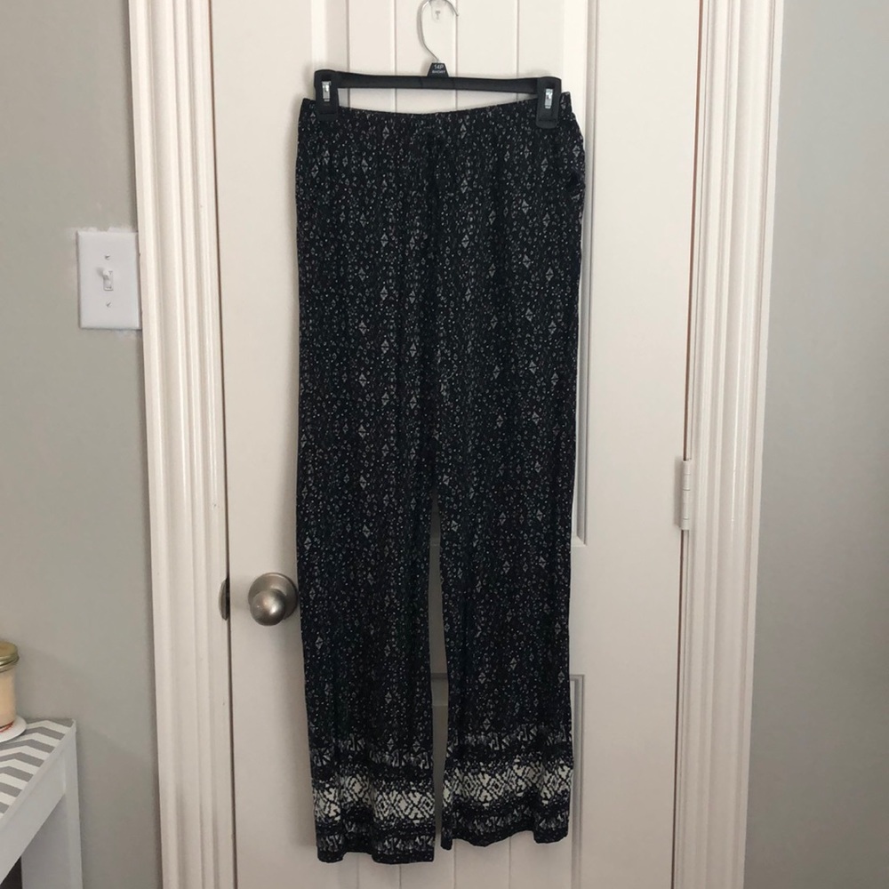 Cloth pants with flared legs